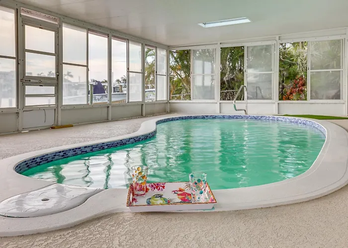 Ocean View, Pool & Boat Dock: Indian Rocks Retreat Clearwater Beach